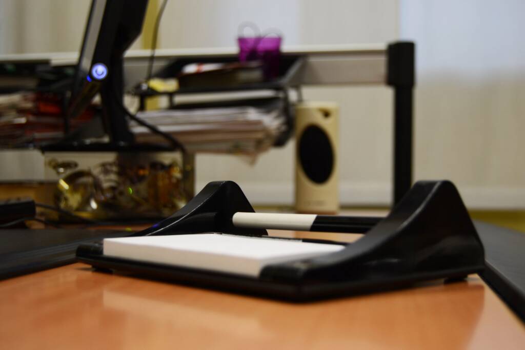 Suspended Pen