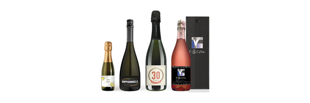 Sparkling wine with personalized bottle
